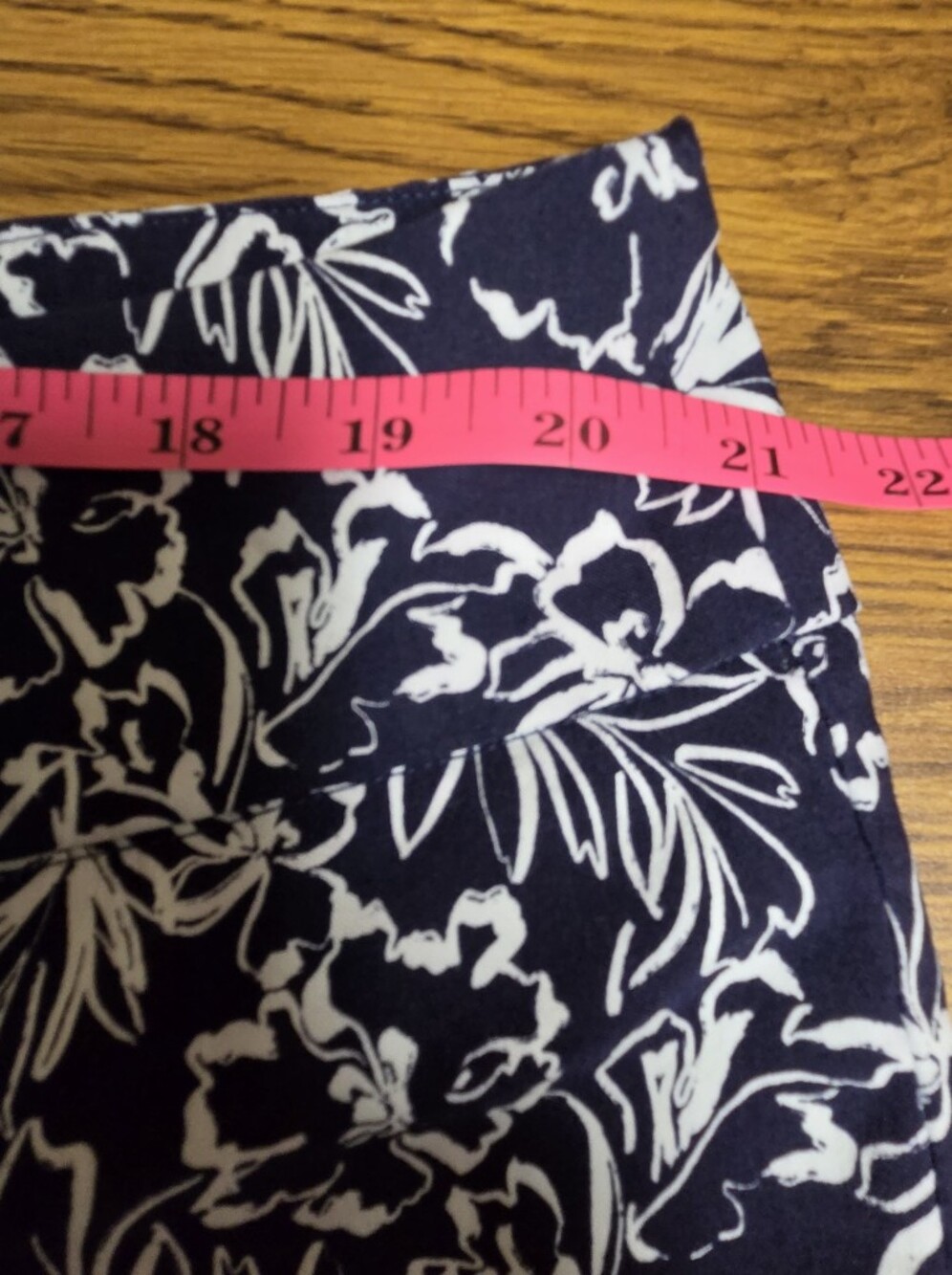 Zac & Rachel Navy and White Floral Pants Size 20 - Picture 6 of 11